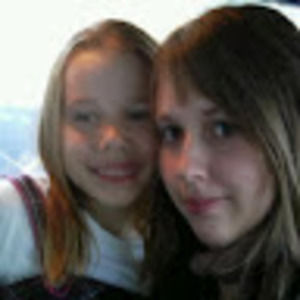 Meet your Posher, Roxanne